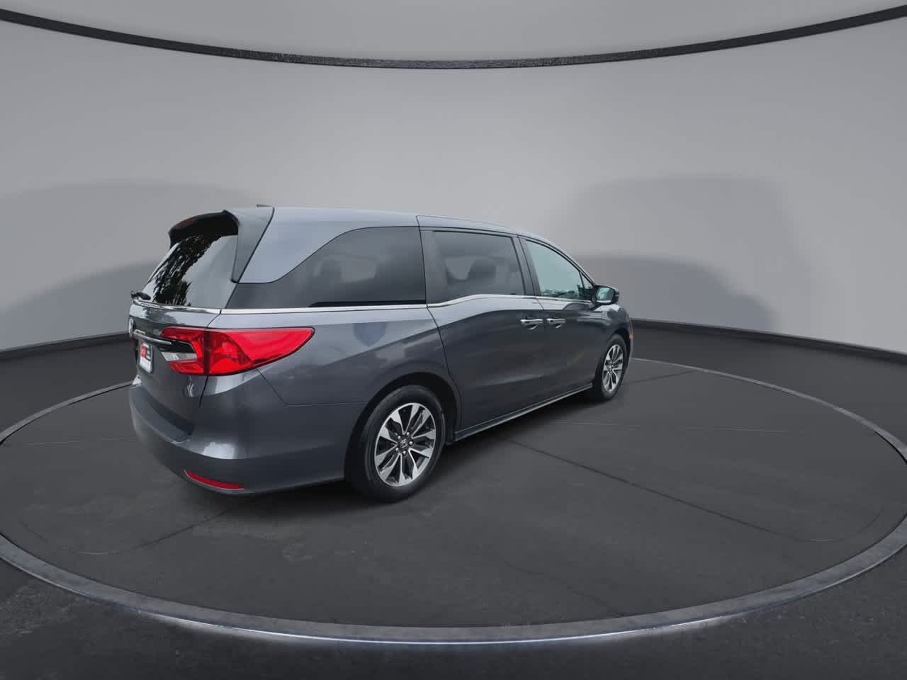 Thumbnail: 2022 Honda Odyssey - 8