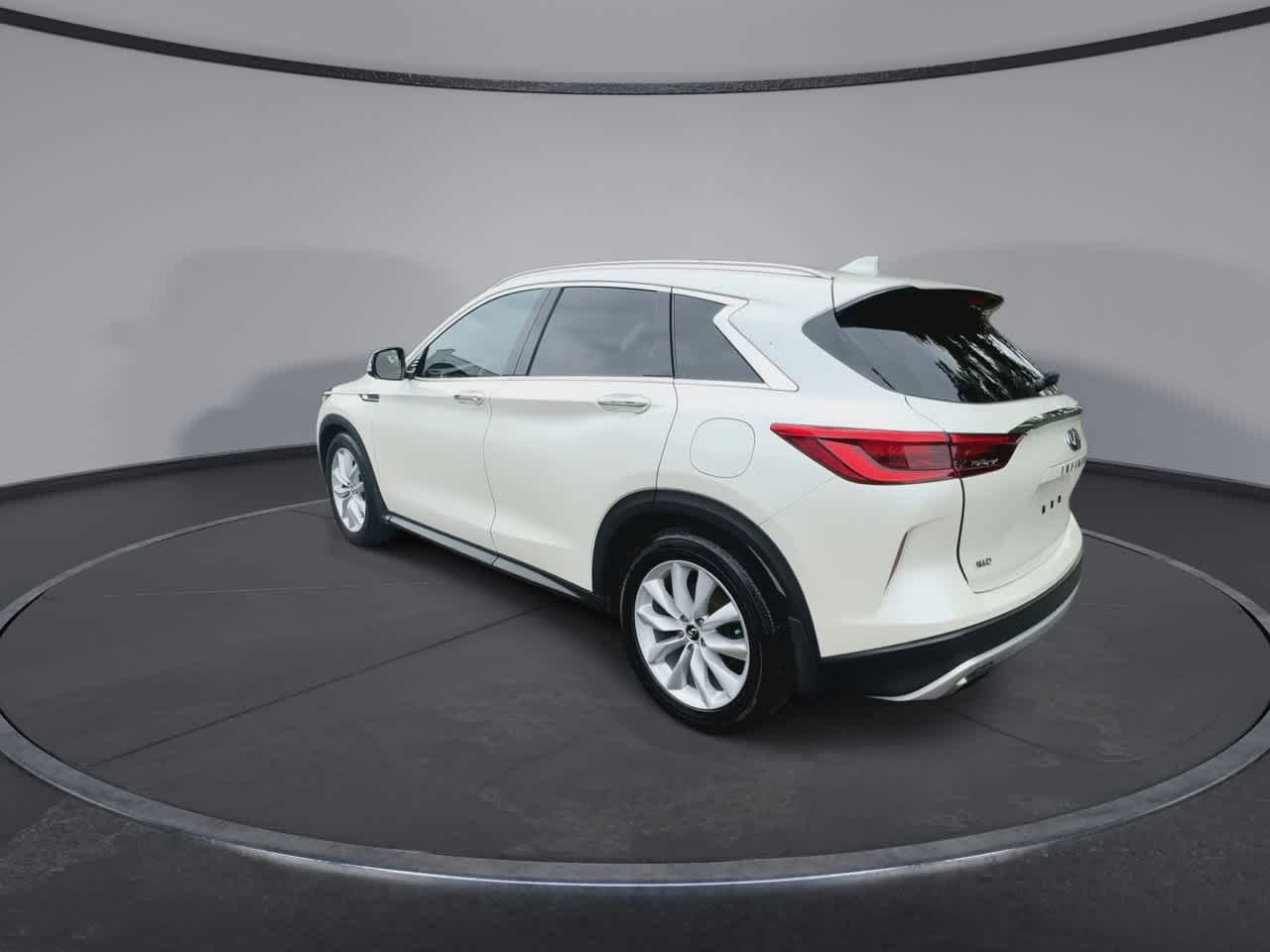 Thumbnail: 2019 INFINITI QX50 - 6