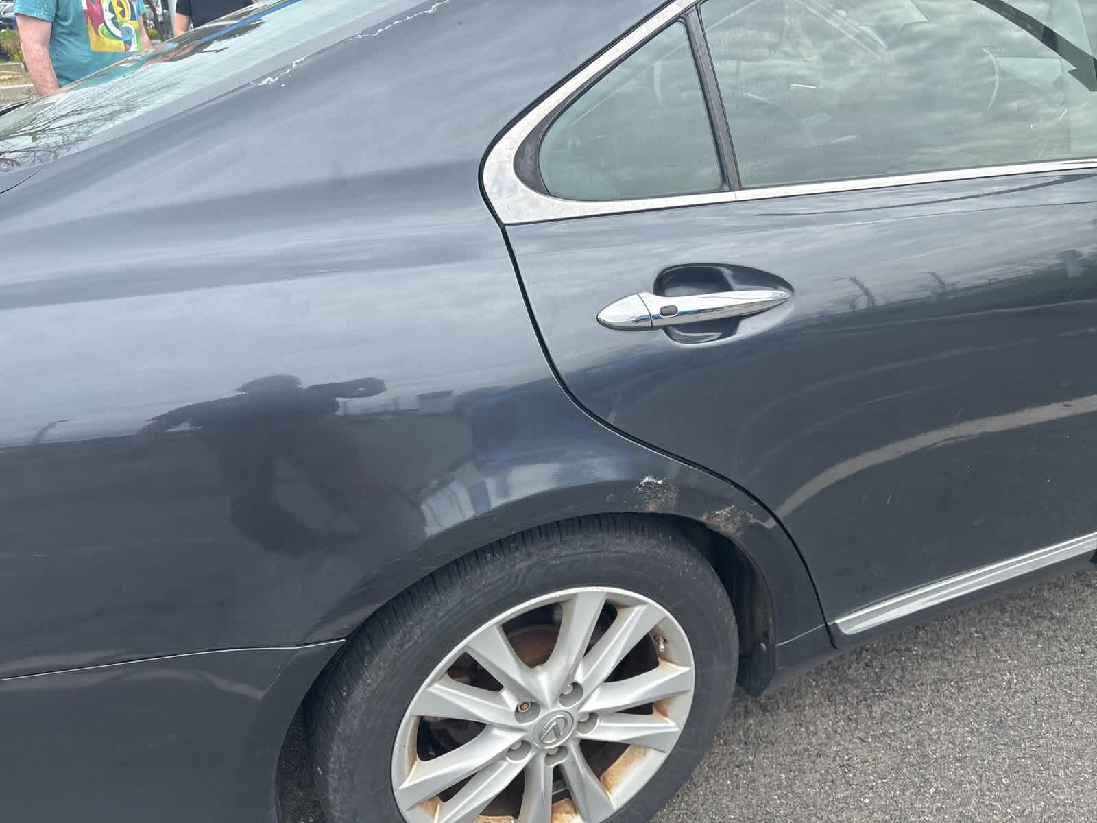 Thumbnail: 2011 Lexus ES - 5