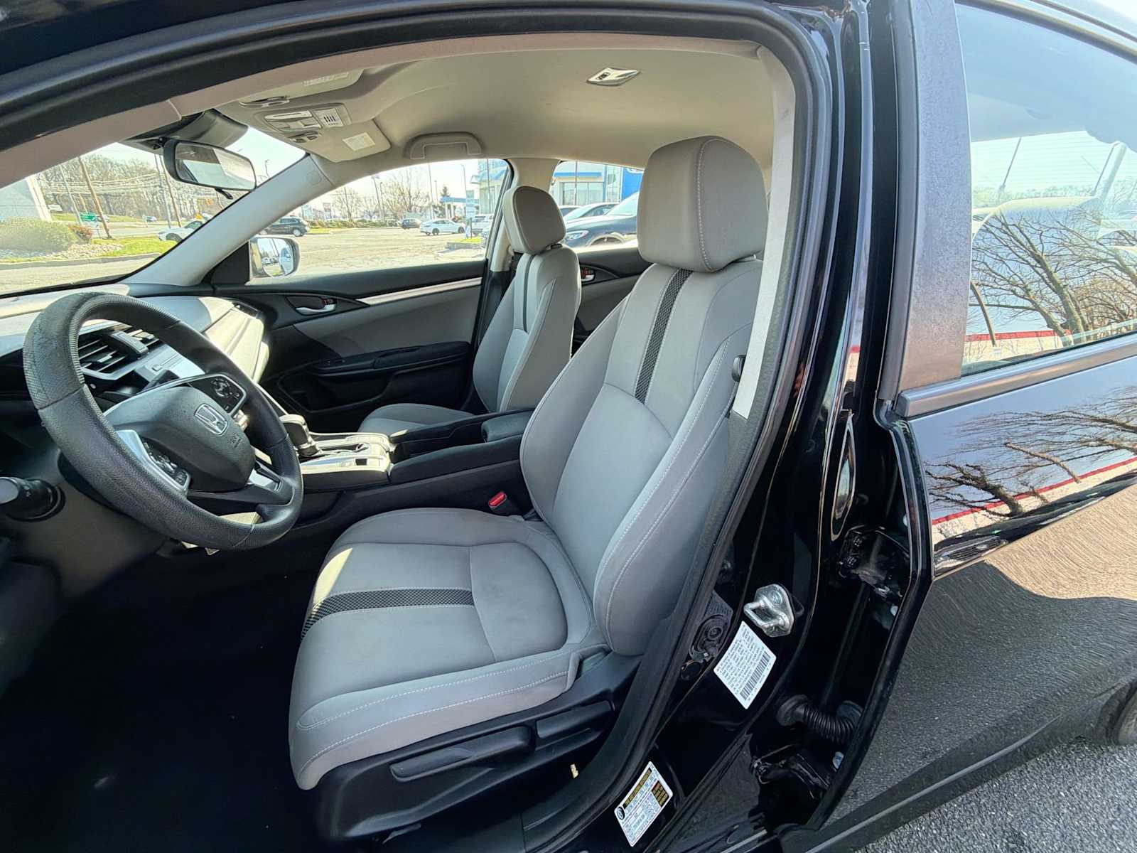 Thumbnail: 2019 Honda Civic - 21