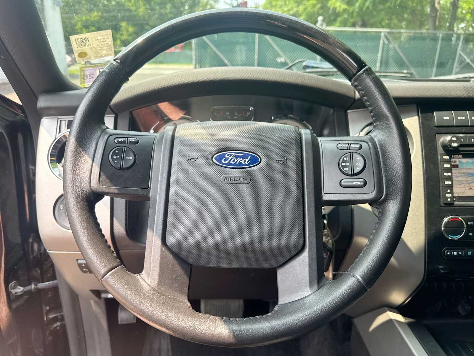 2013 Ford Expedition Limited 18