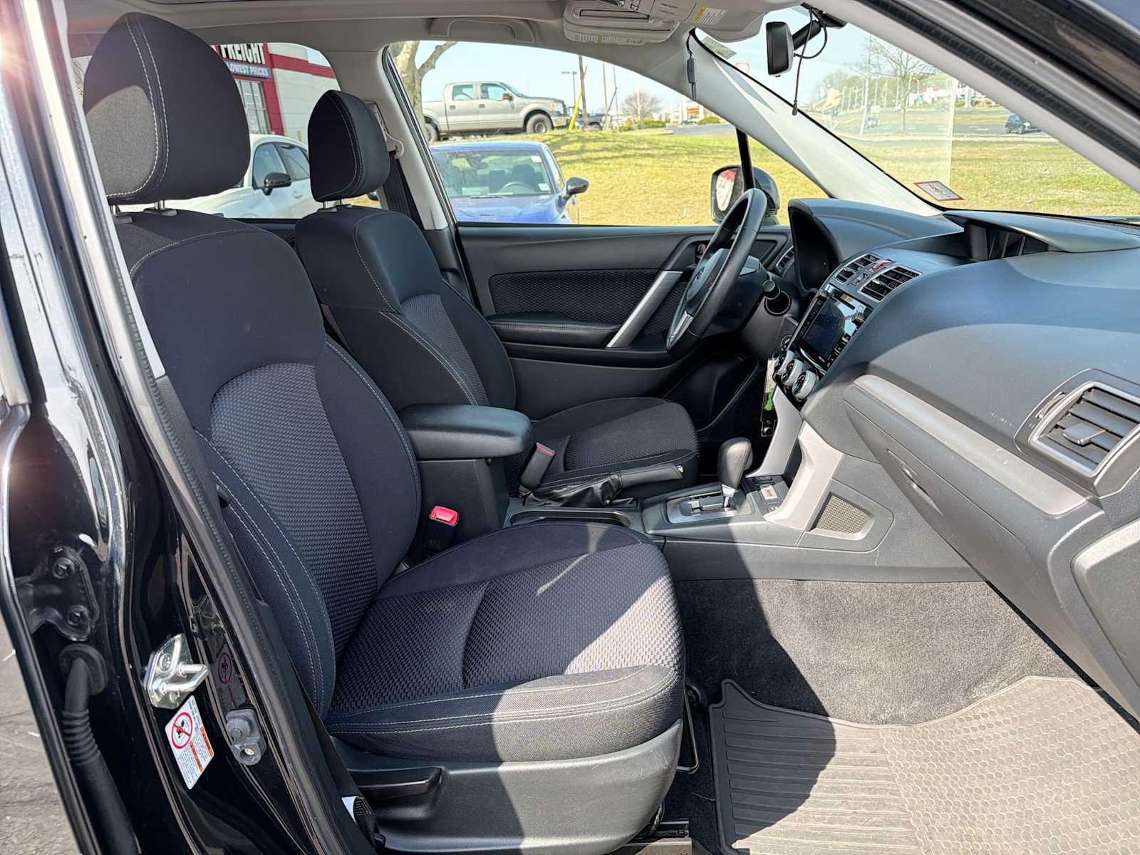 Thumbnail: 2017 Subaru Forester - 15