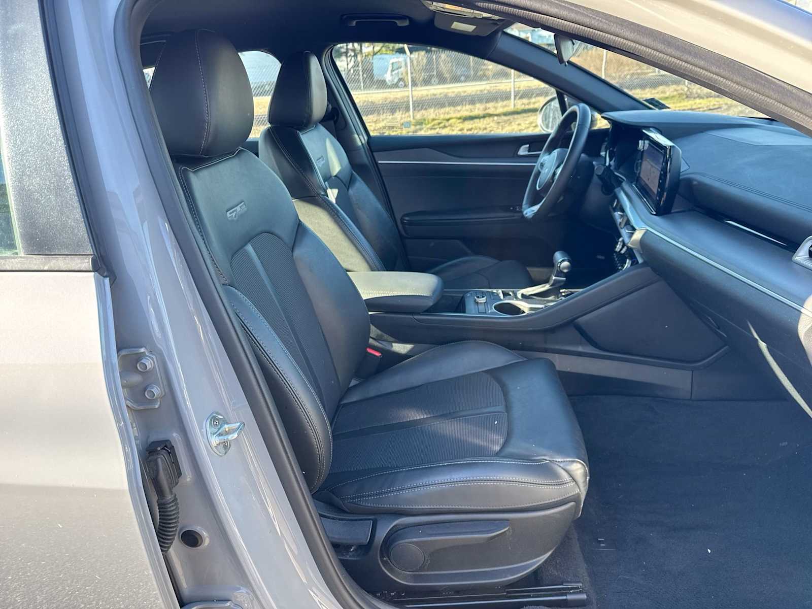 Thumbnail: 2022 Kia K5 - 15