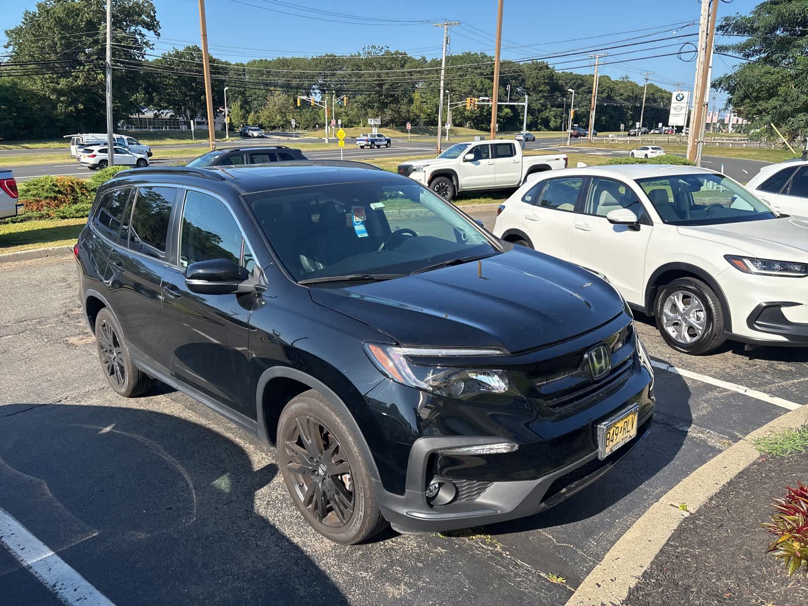 Thumbnail: 2022 Honda Pilot - 2