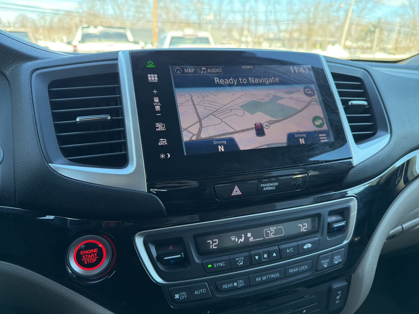 Thumbnail: 2016 Honda Pilot - 14