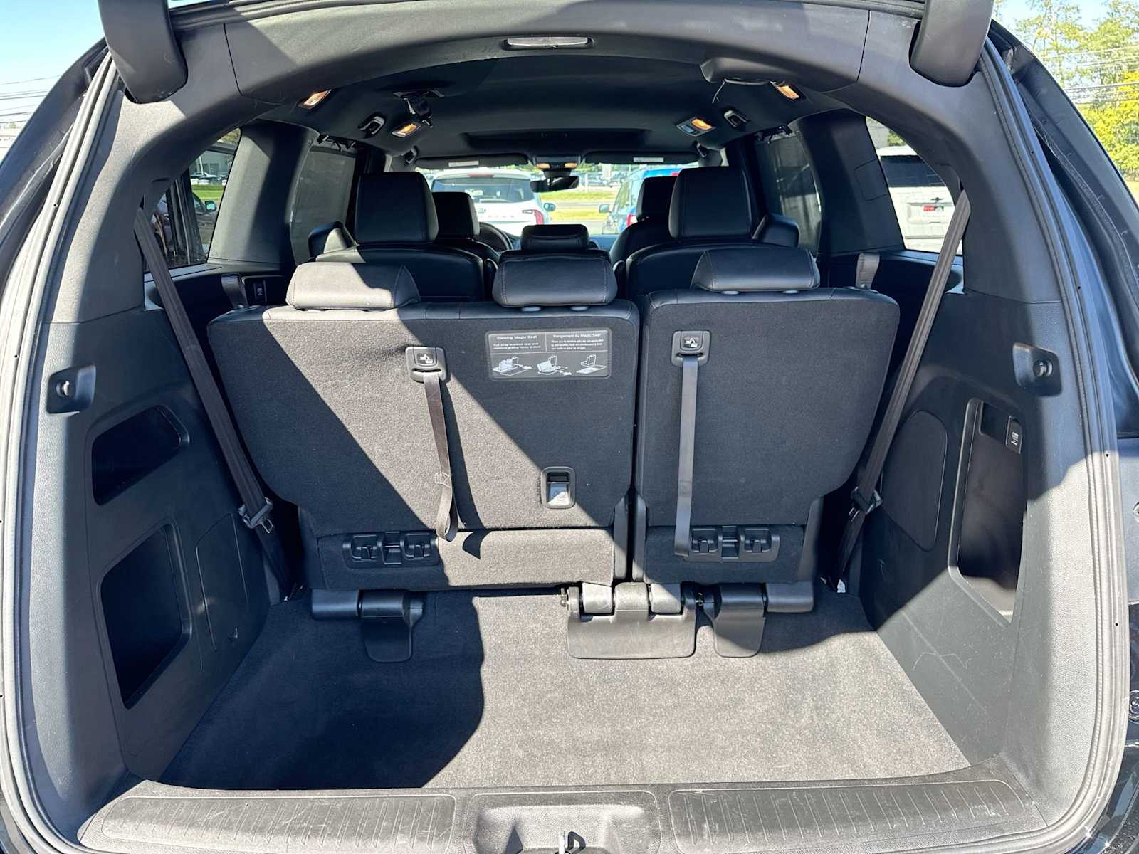 Thumbnail: 2023 Honda Odyssey - 32