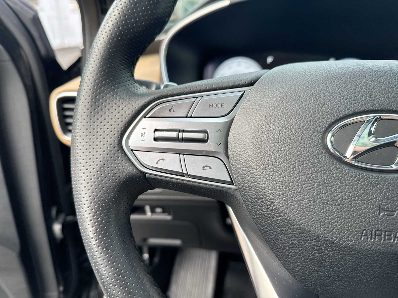 Thumbnail: 2023 Hyundai Santa Fe - 25