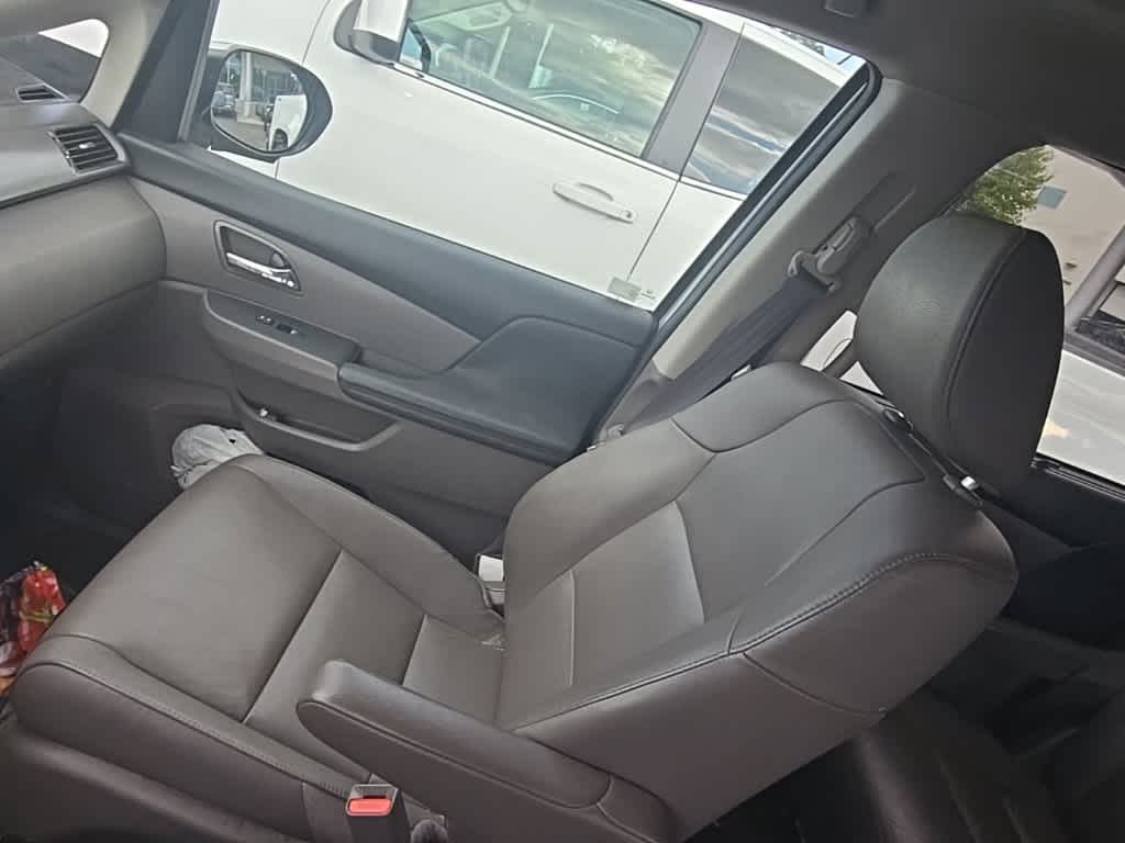 Thumbnail: 2015 Honda Odyssey - 20