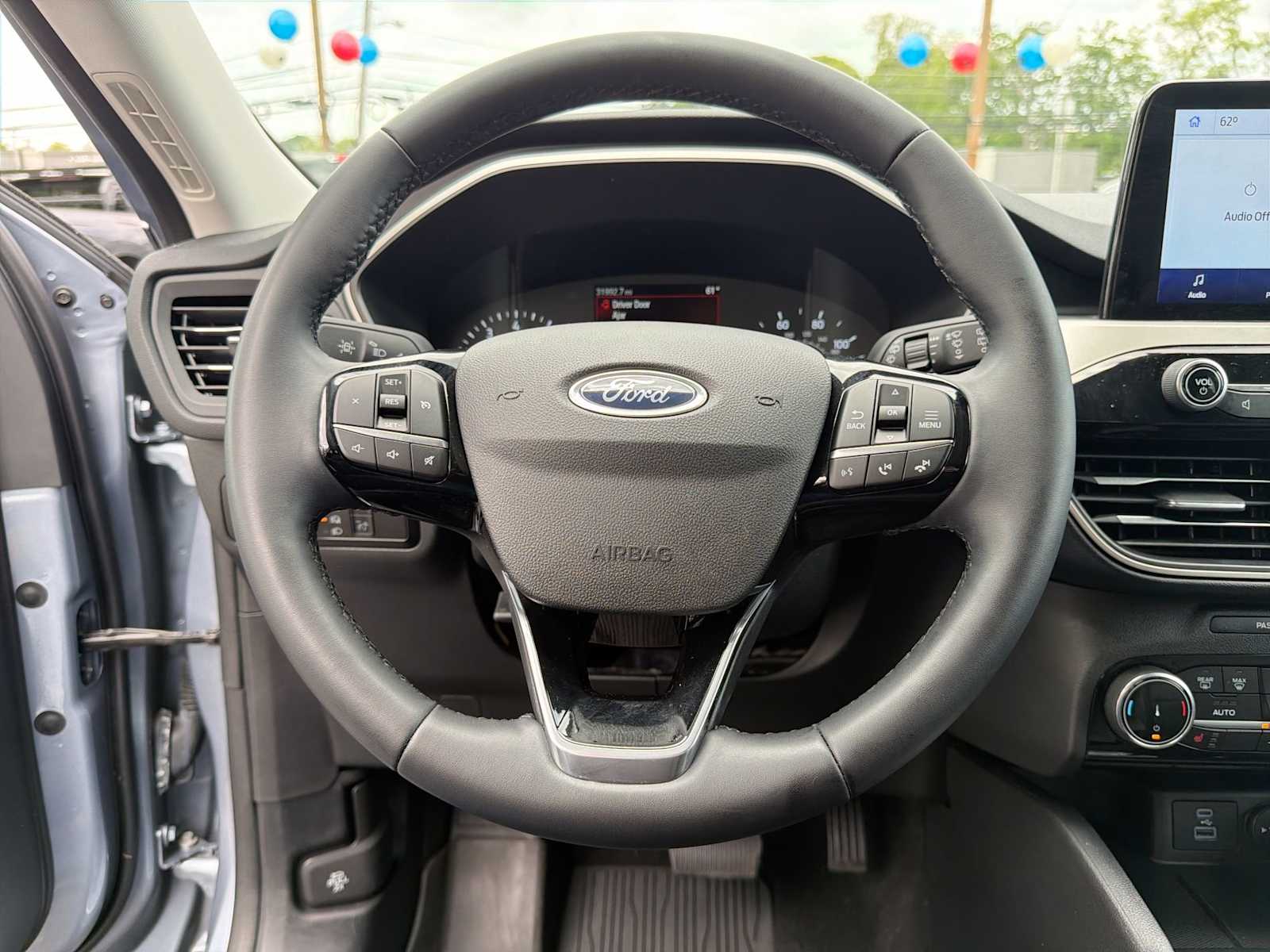 Thumbnail: 2022 Ford Escape - 23