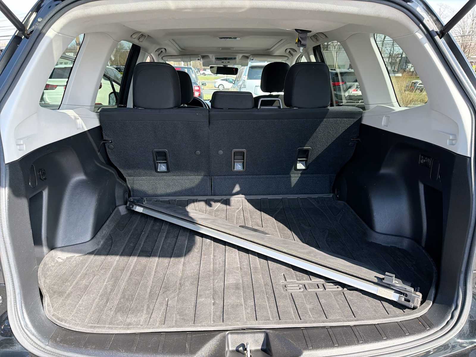 Thumbnail: 2017 Subaru Forester - 32