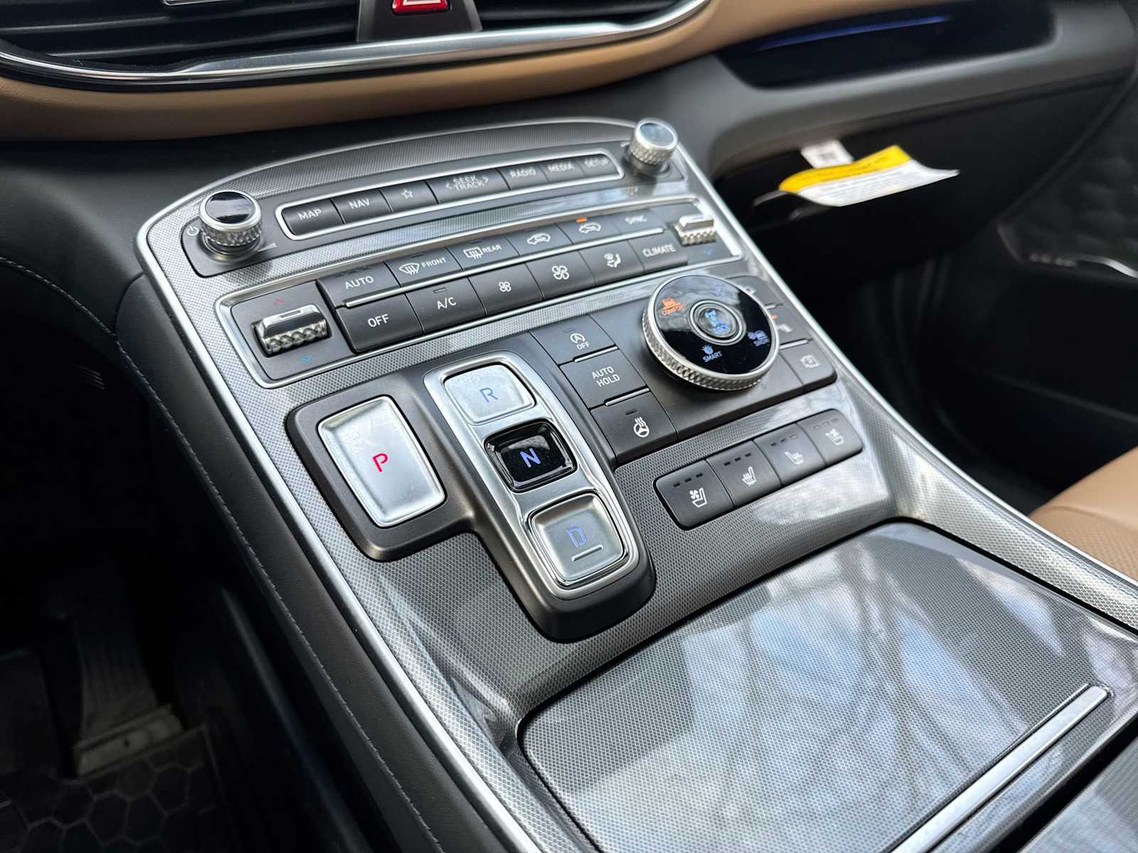 Thumbnail: 2023 Hyundai Santa Fe - 31