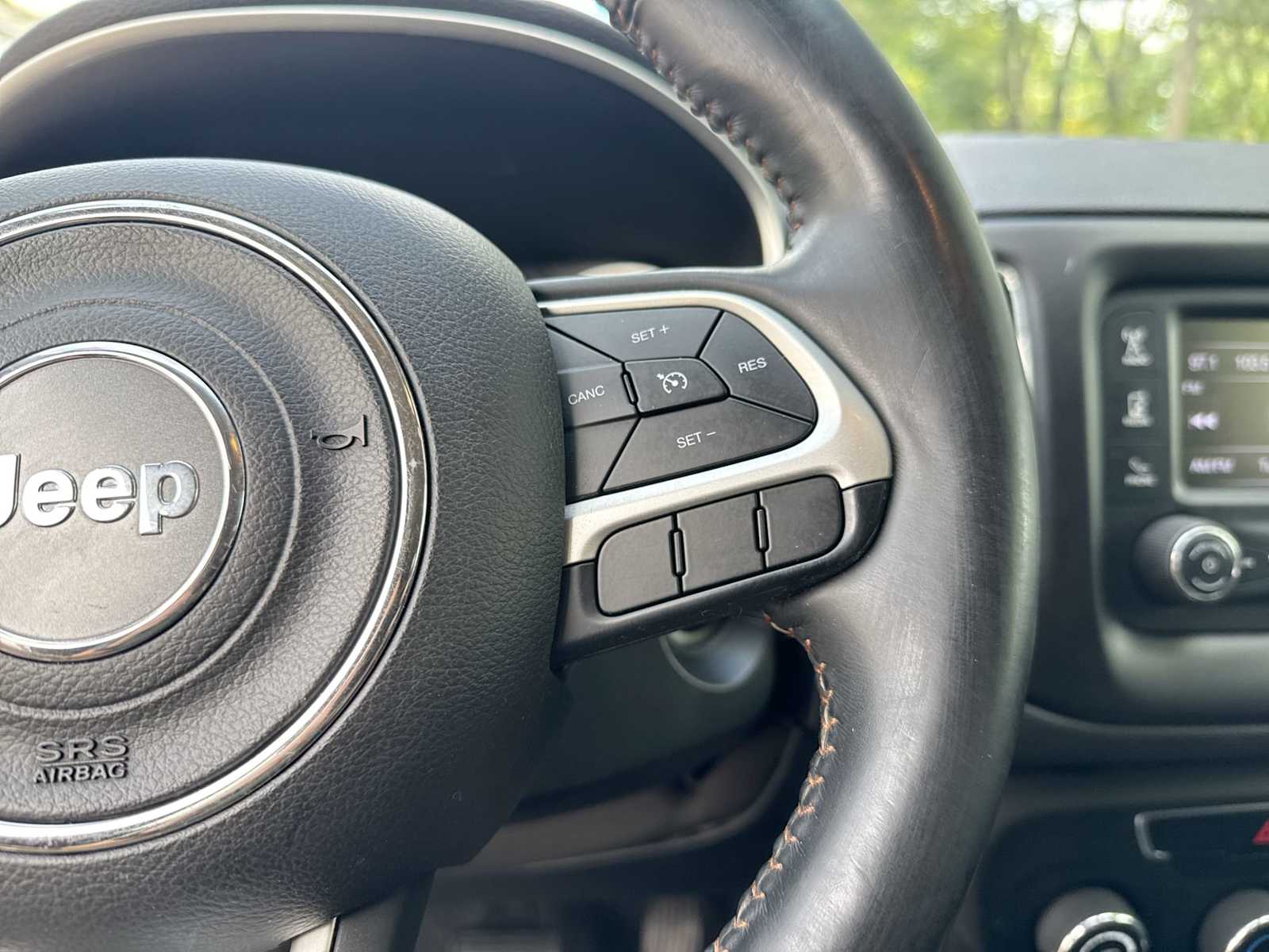 Thumbnail: 2018 Jeep Compass - 25