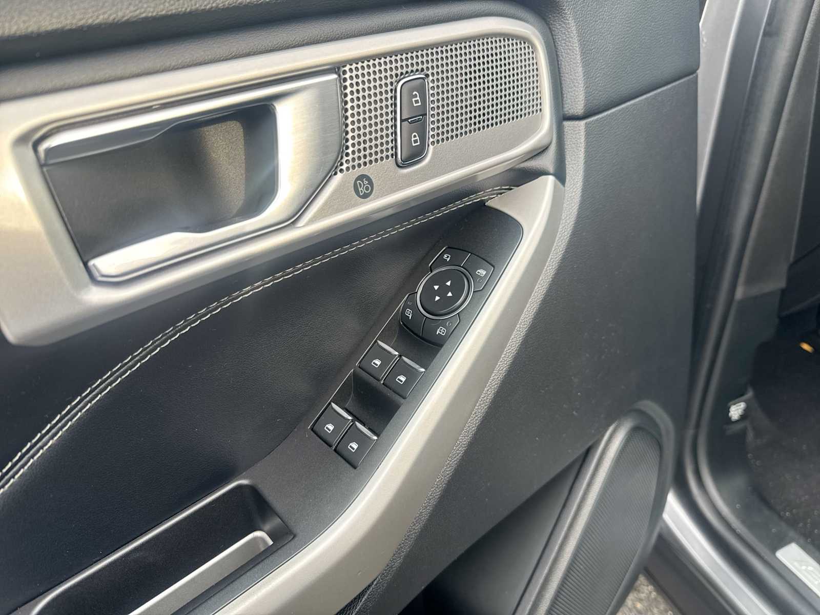 Thumbnail: 2022 Ford Explorer - 21