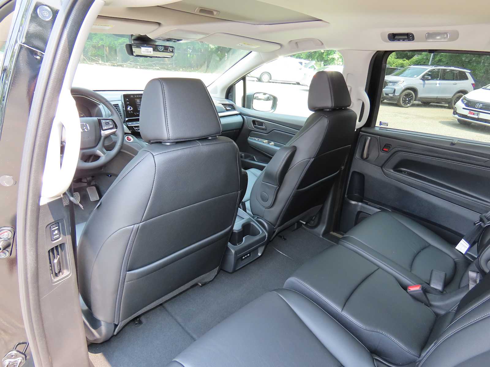 Thumbnail: 2025 Honda Odyssey - 15