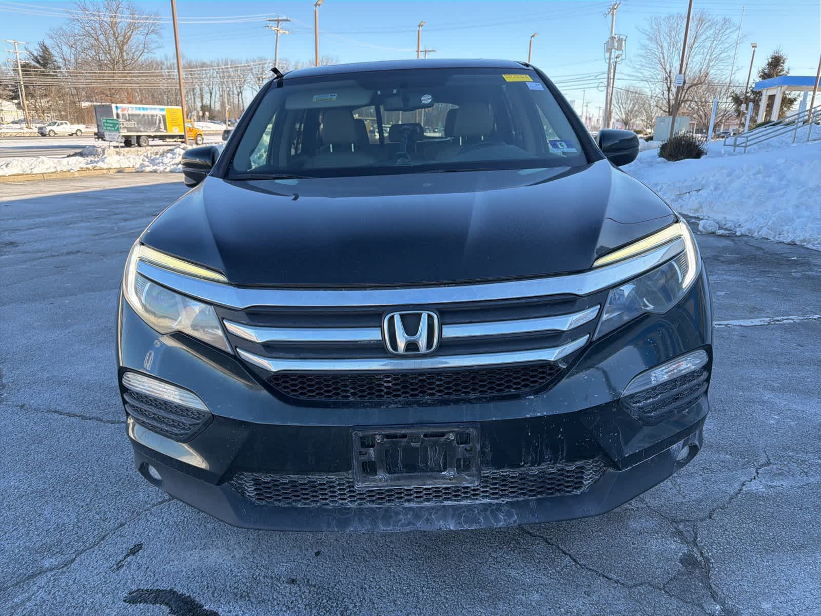 Thumbnail: 2016 Honda Pilot - 8