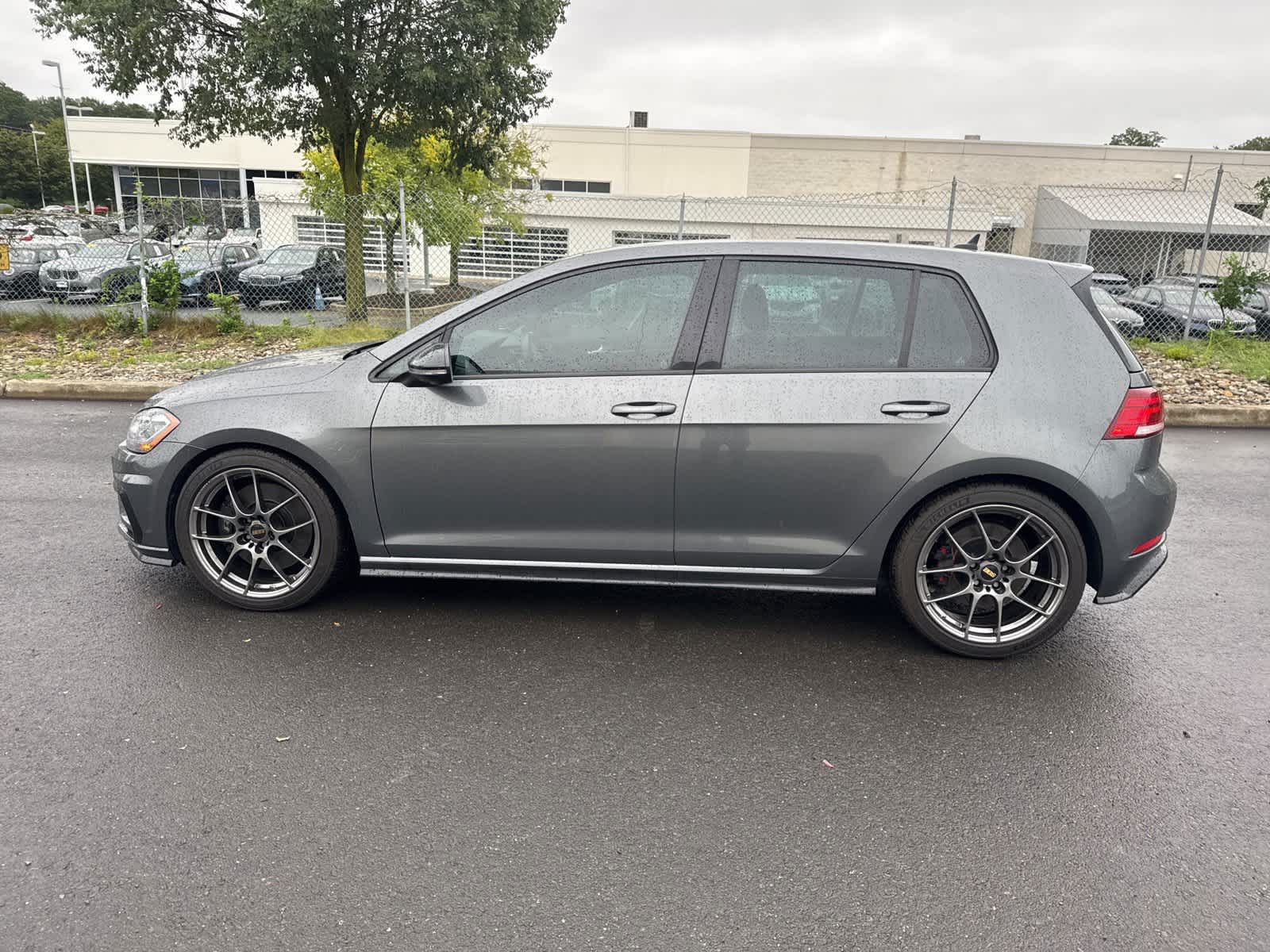 Thumbnail: 2018 Volkswagen Golf - 2