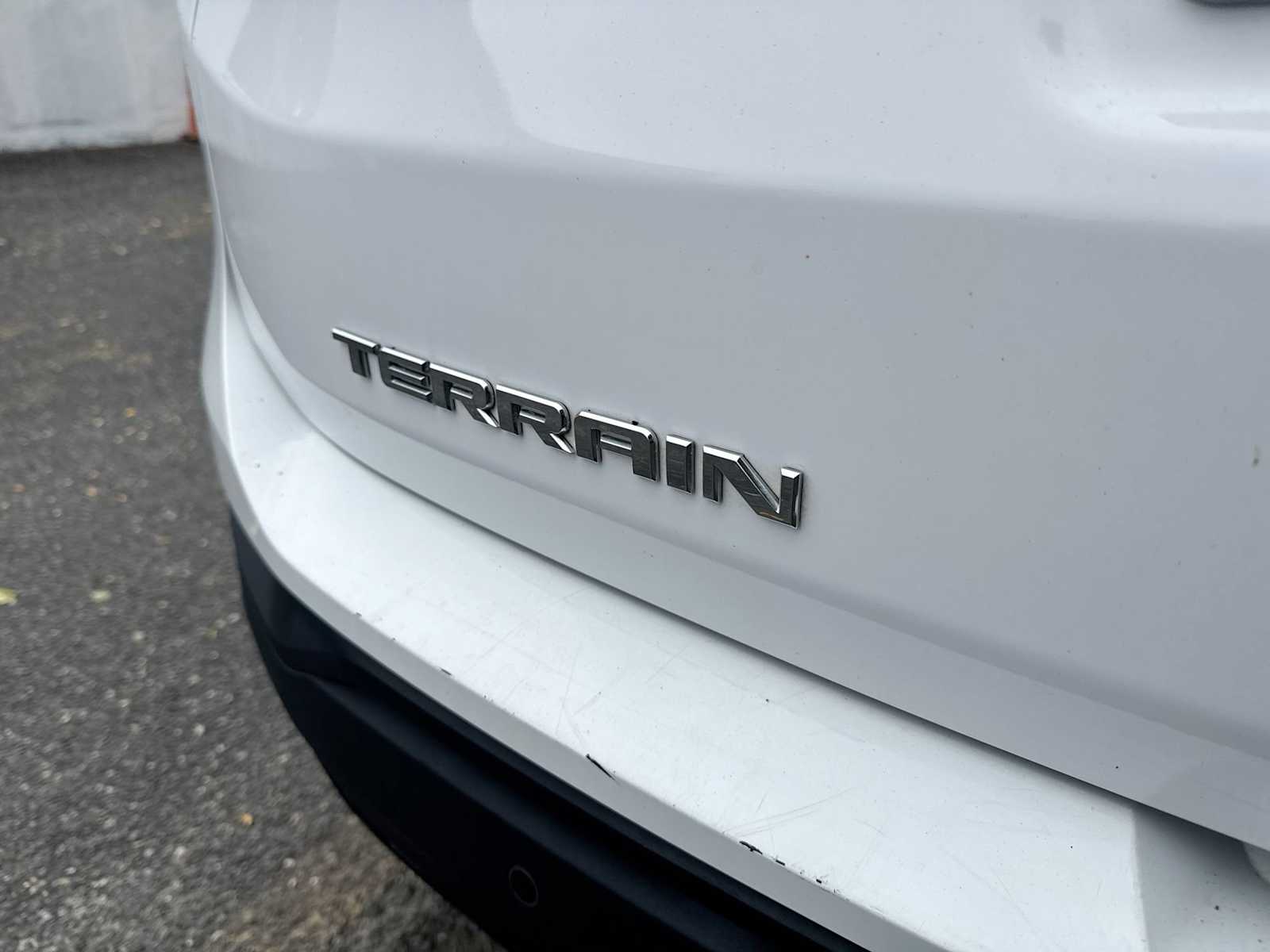 Thumbnail: 2018 GMC Terrain - 18