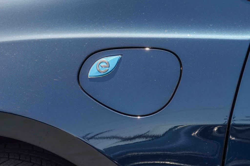 Thumbnail: 2025 Chrysler Pacifica - 10