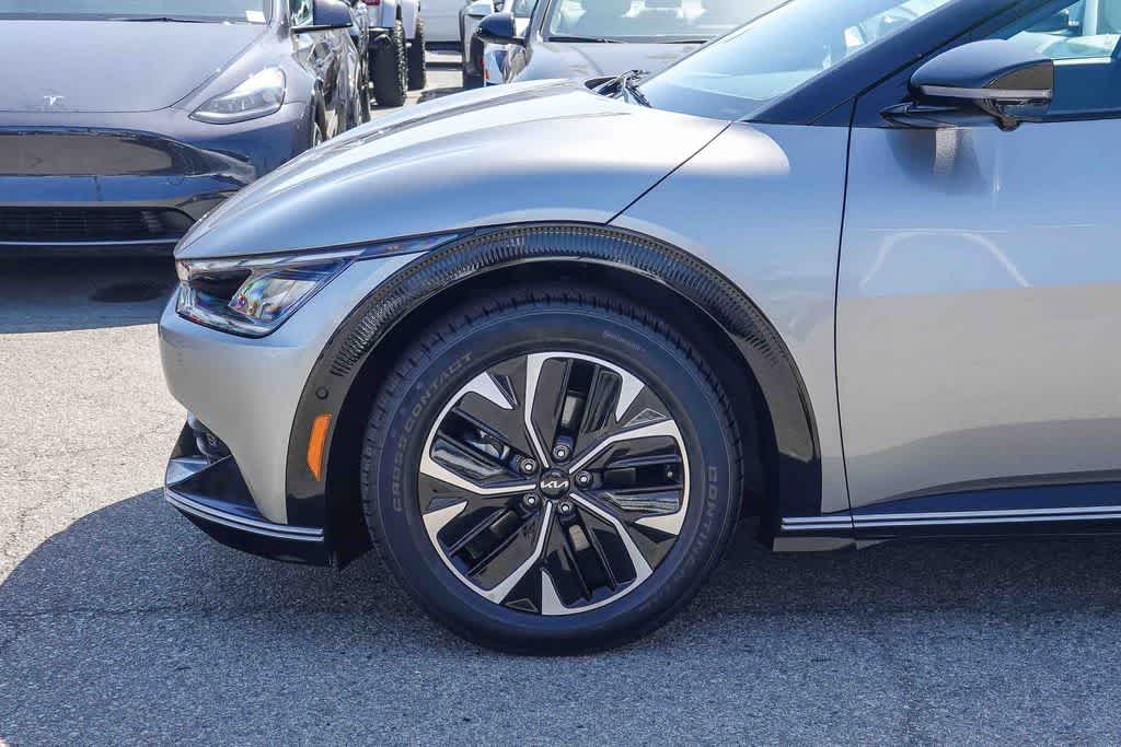 Thumbnail: 2023 Kia EV6 - 9