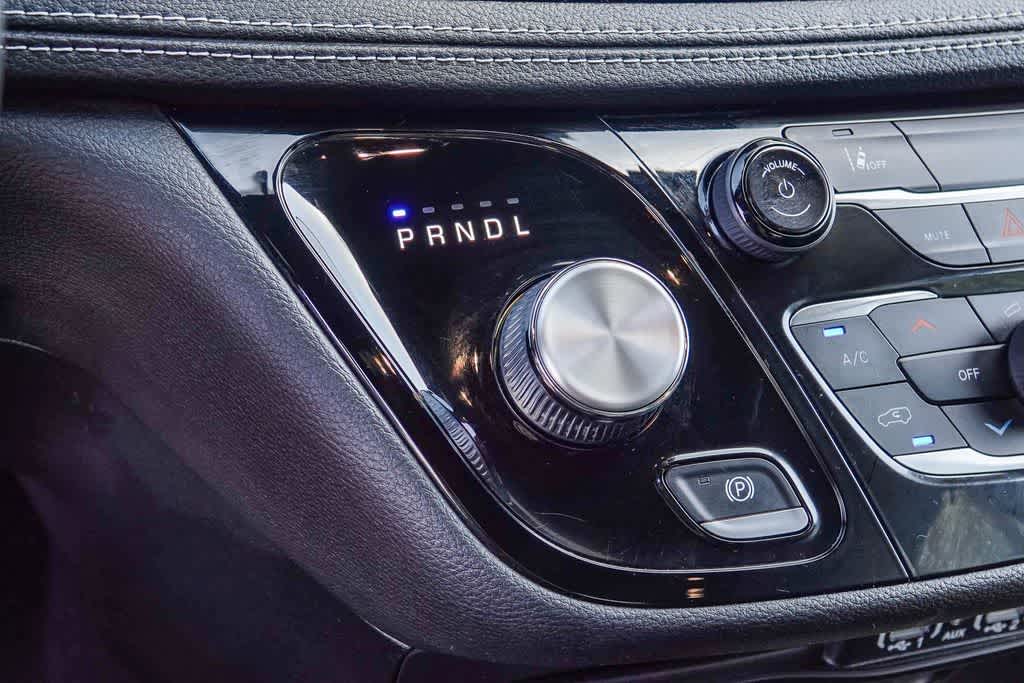 Thumbnail: 2022 Chrysler Pacifica - 18