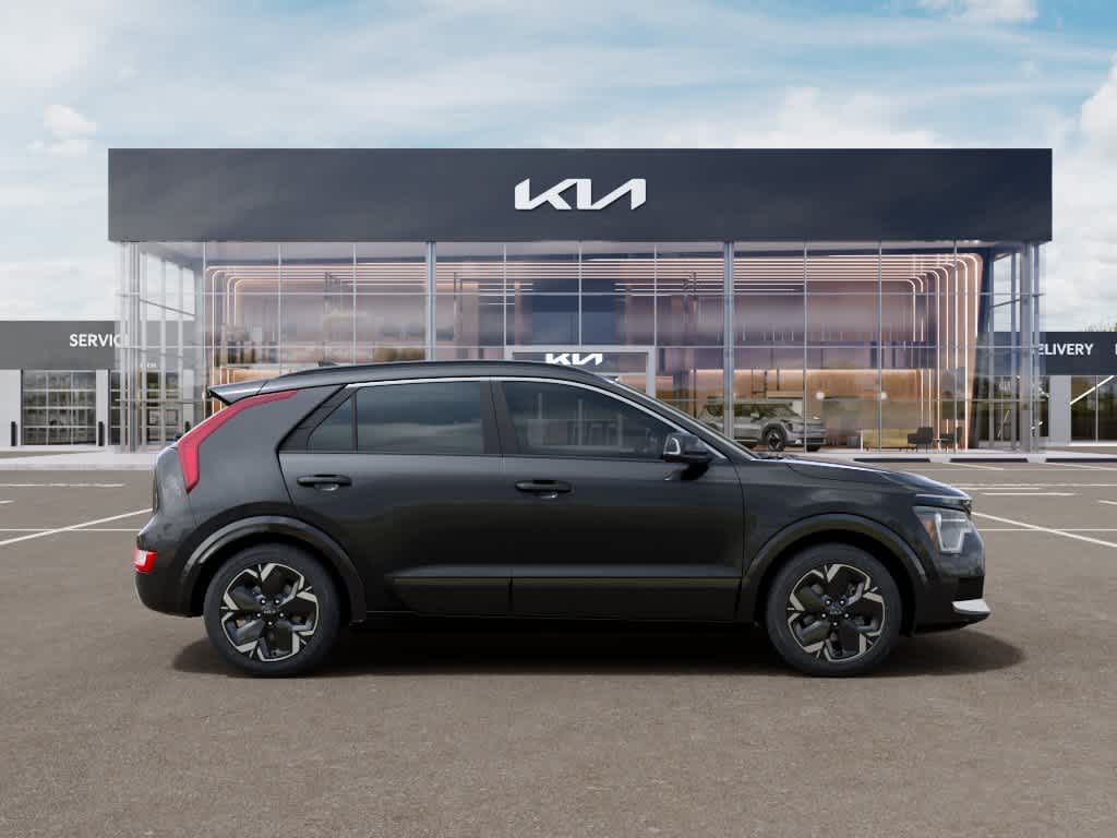 Thumbnail: 2026 Kia Niro - 7