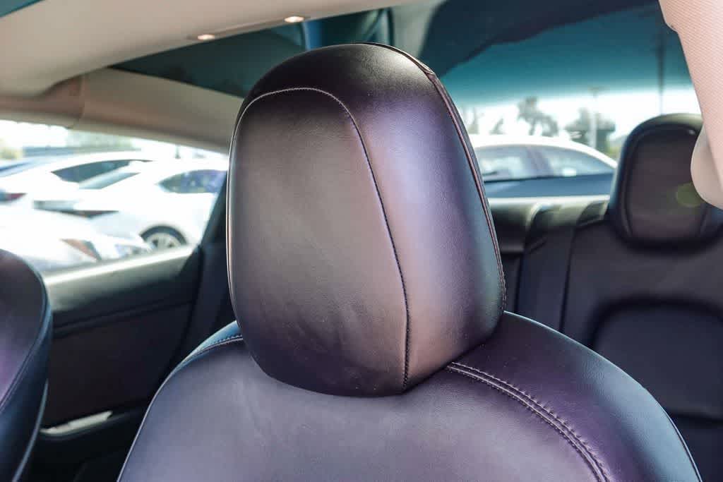 Thumbnail: 2022 Tesla Model 3 - 25