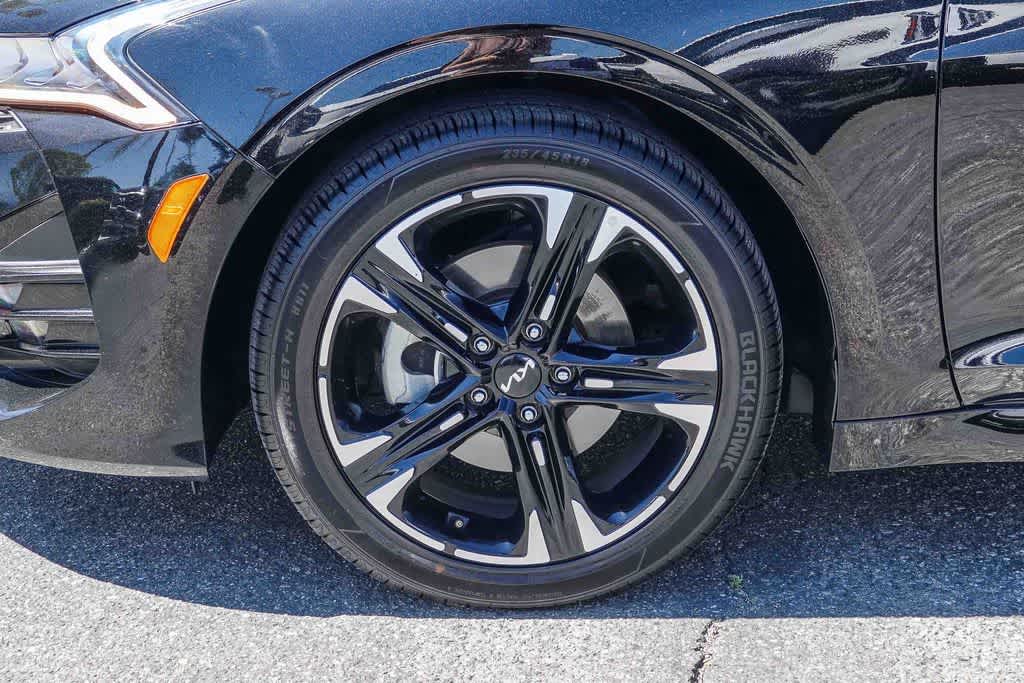 Thumbnail: 2022 Kia K5 - 10