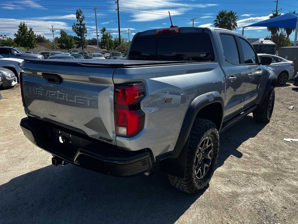 Thumbnail: 2024 Chevrolet Colorado - 5