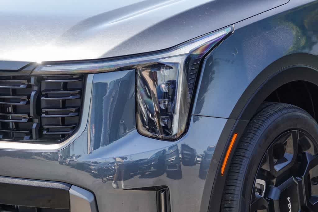 Thumbnail: 2024 Kia Sorento - 8