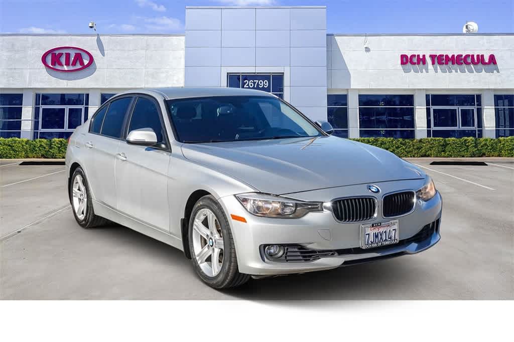 Thumbnail: 2013 BMW 3 Series - 3