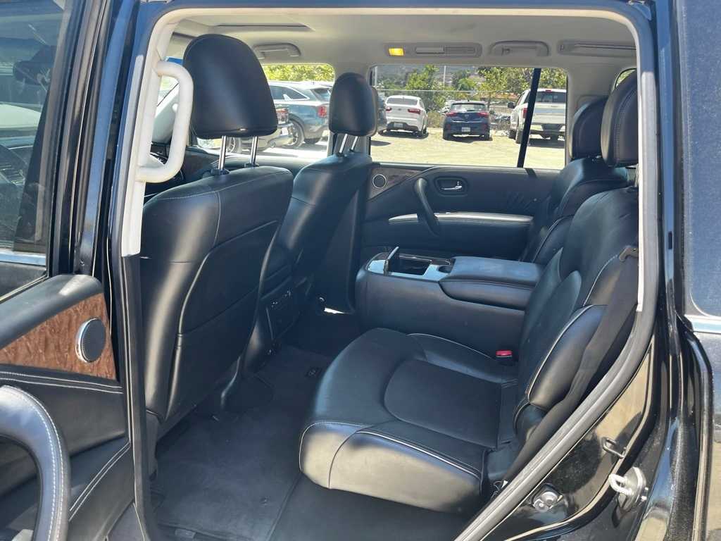 Thumbnail: 2016 INFINITI QX80 - 12