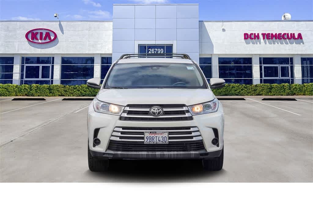 Thumbnail: 2019 Toyota Highlander - 2