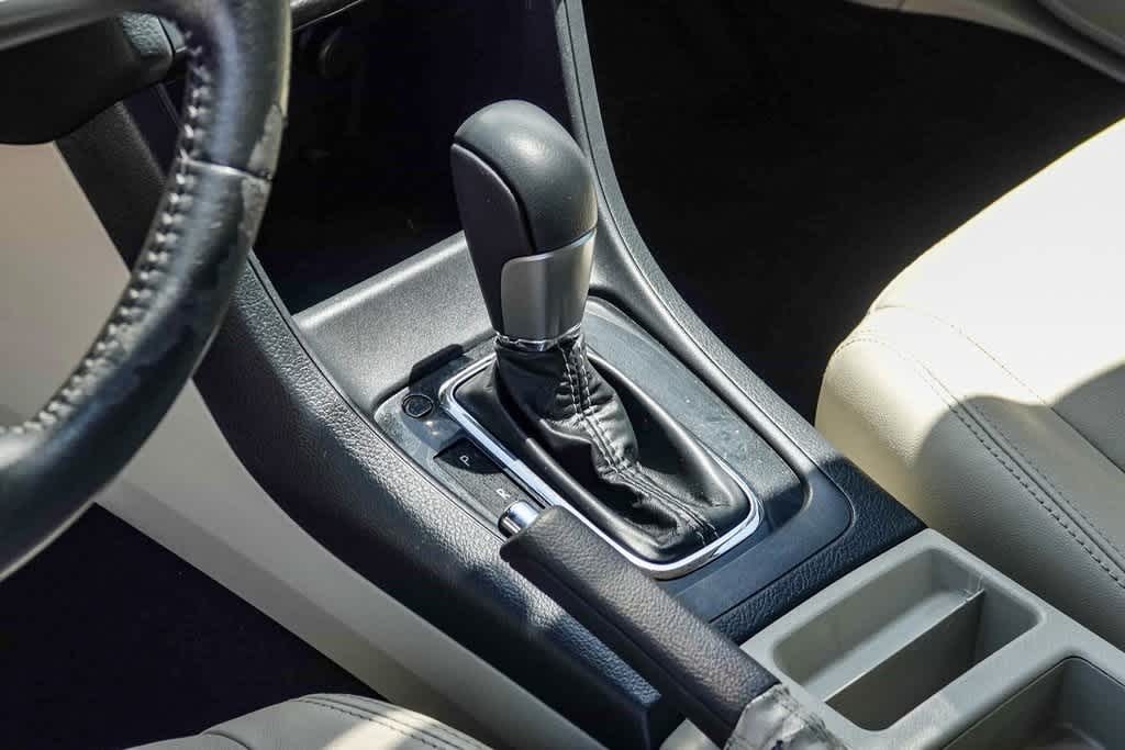 Thumbnail: 2015 Subaru XV Crosstrek - 20