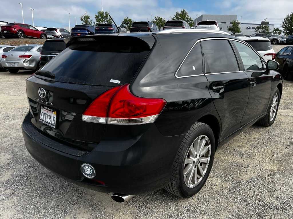 2010 Toyota Venza Base 5