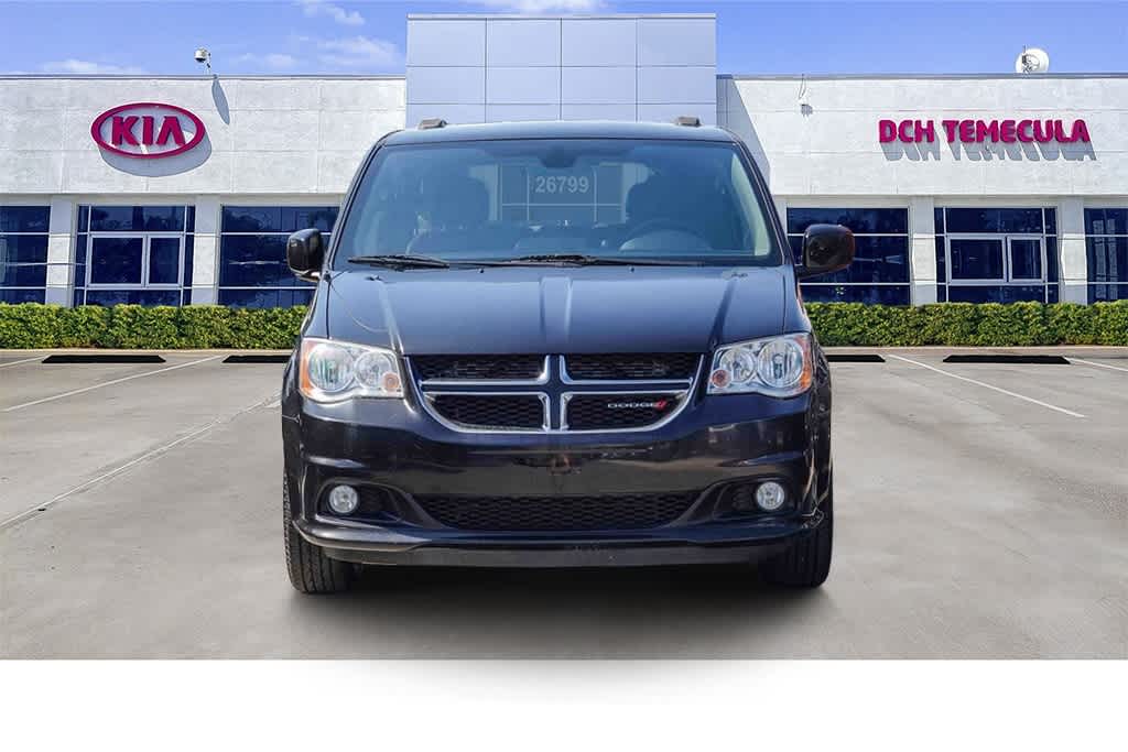 Thumbnail: 2019 Dodge Grand Caravan - 2