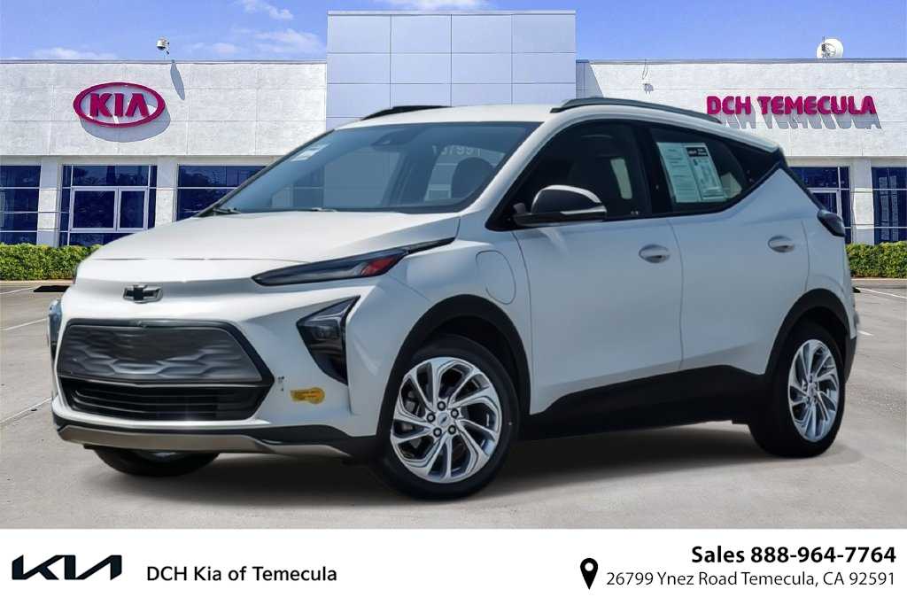 Used 2022 Chevrolet Bolt EUV LT with VIN 1G1FY6S07N4121300 for sale in Temecula, CA