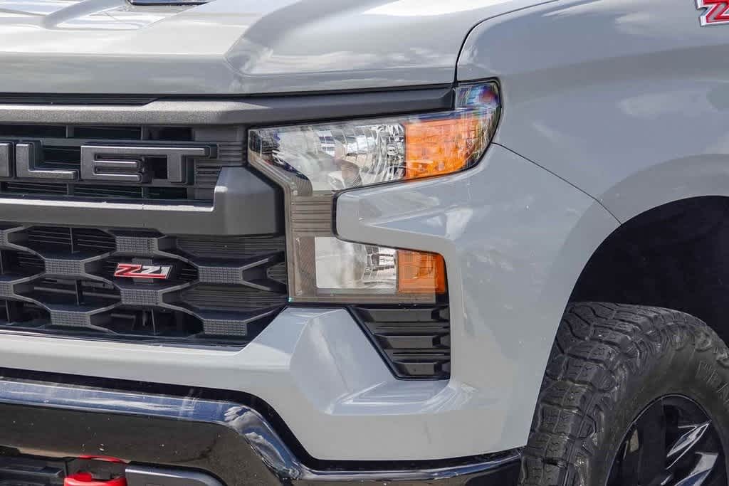 Thumbnail: 2024 Chevrolet Silverado 1500 - 8
