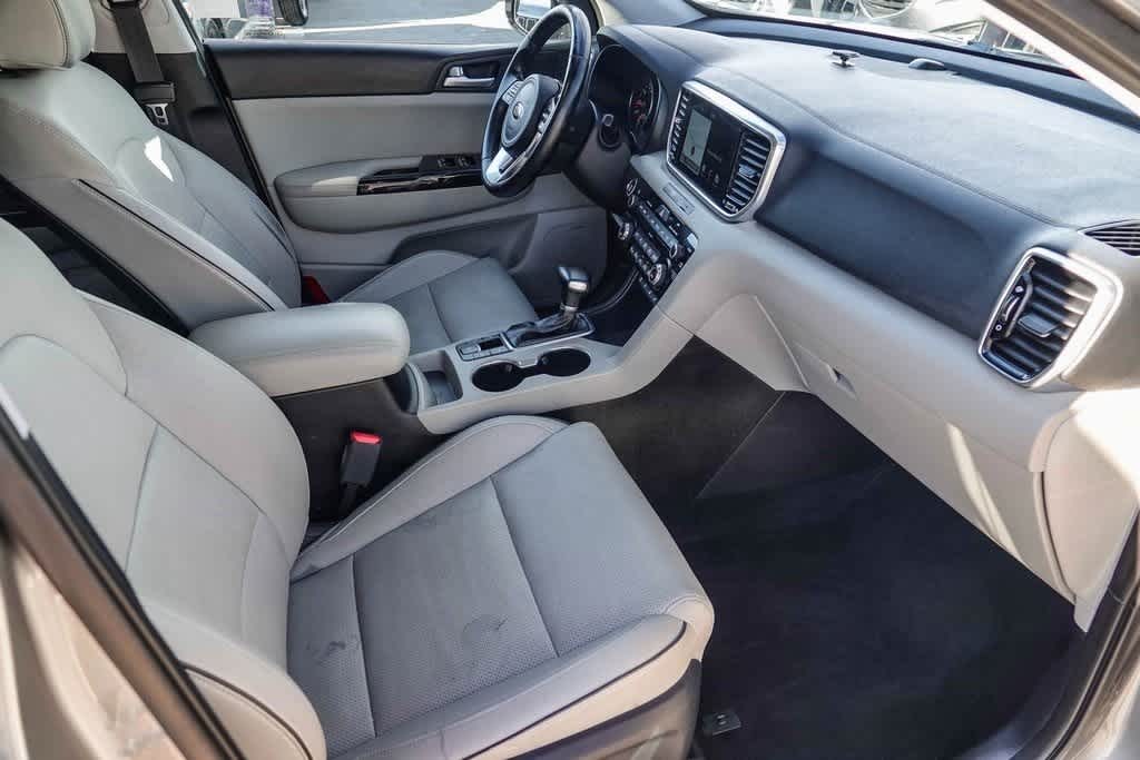 Thumbnail: 2022 Kia Sportage - 15