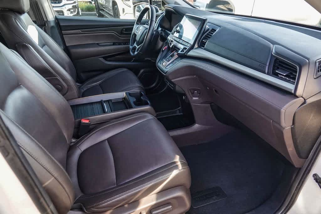 Thumbnail: 2019 Honda Odyssey - 15