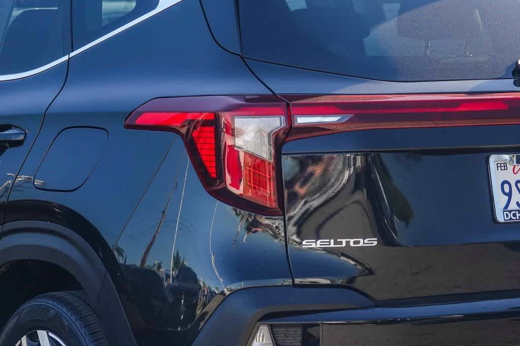 Thumbnail: 2024 Kia Seltos - 7