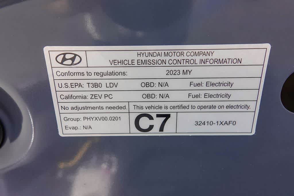 Thumbnail: 2023 Hyundai Ioniq 6 - 27
