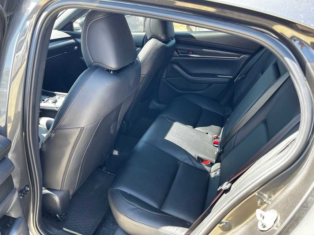 2022 Mazda Mazda3 Preferred 12