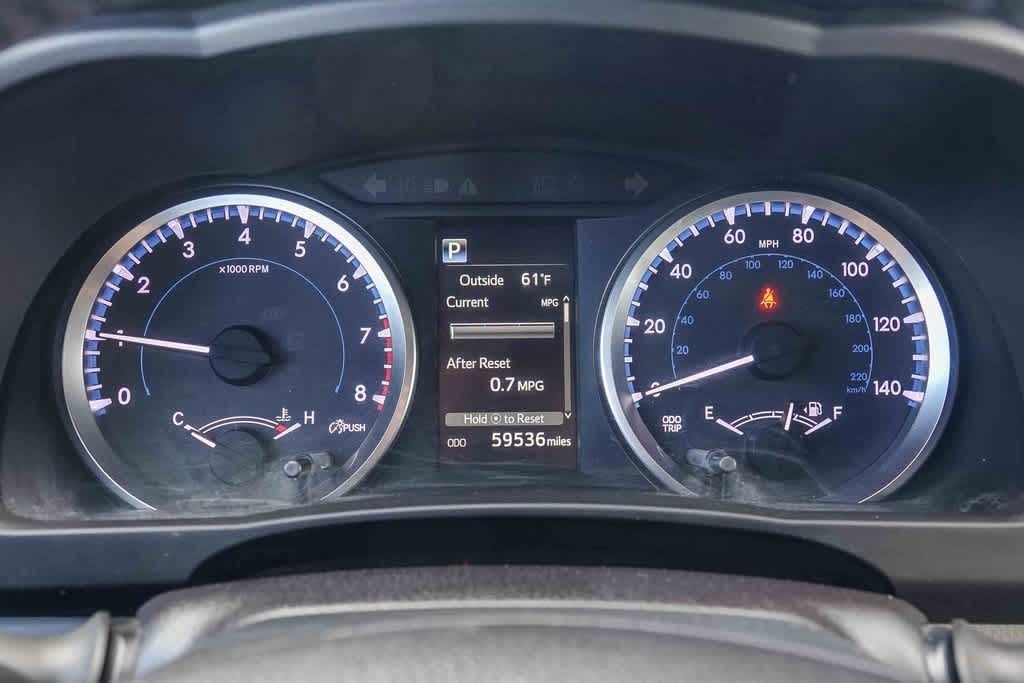 Thumbnail: 2017 Toyota Highlander - 21