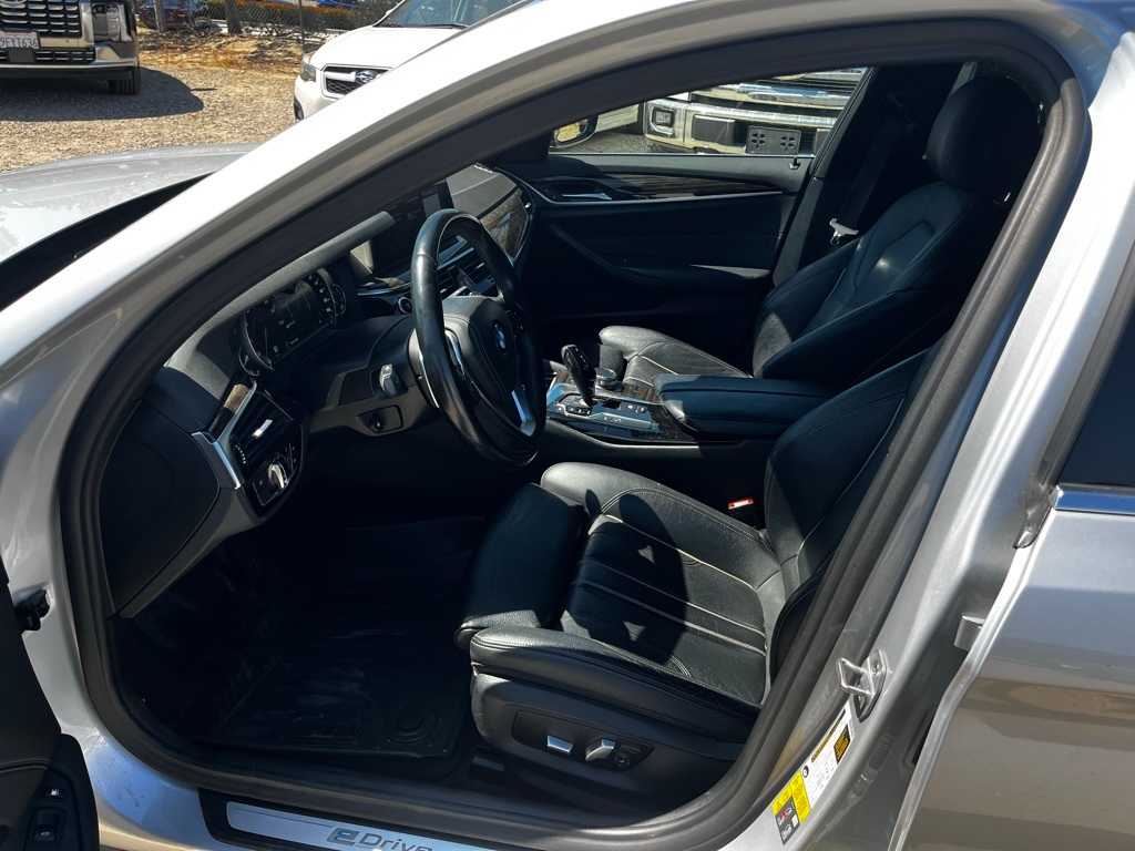Thumbnail: 2018 BMW 5 Series - 18