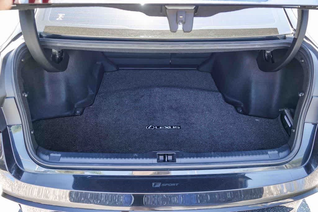 Thumbnail: 2023 Lexus IS - 26