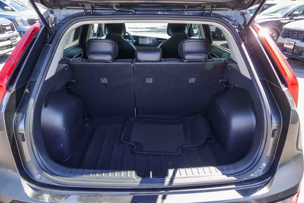 Thumbnail: 2023 Kia Niro - 25