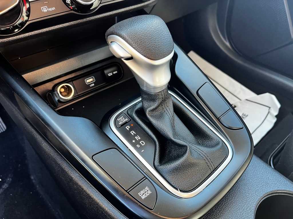 Thumbnail: 2023 Kia Soul - 17