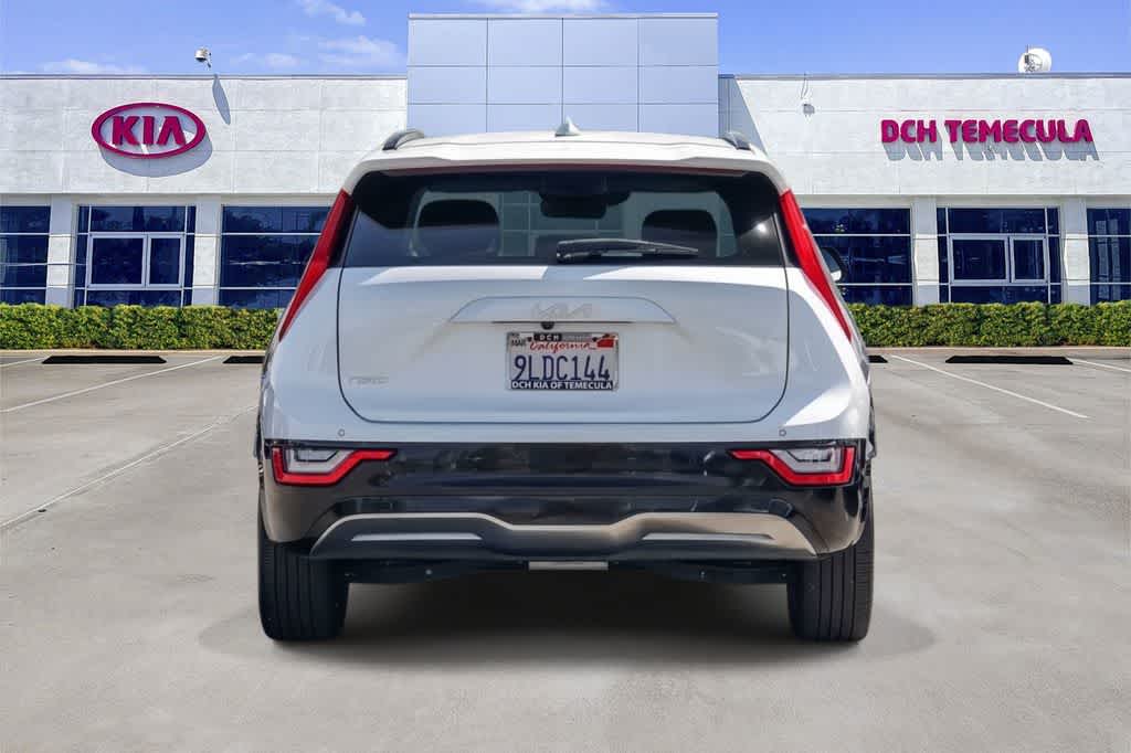 Thumbnail: 2023 Kia Niro - 5
