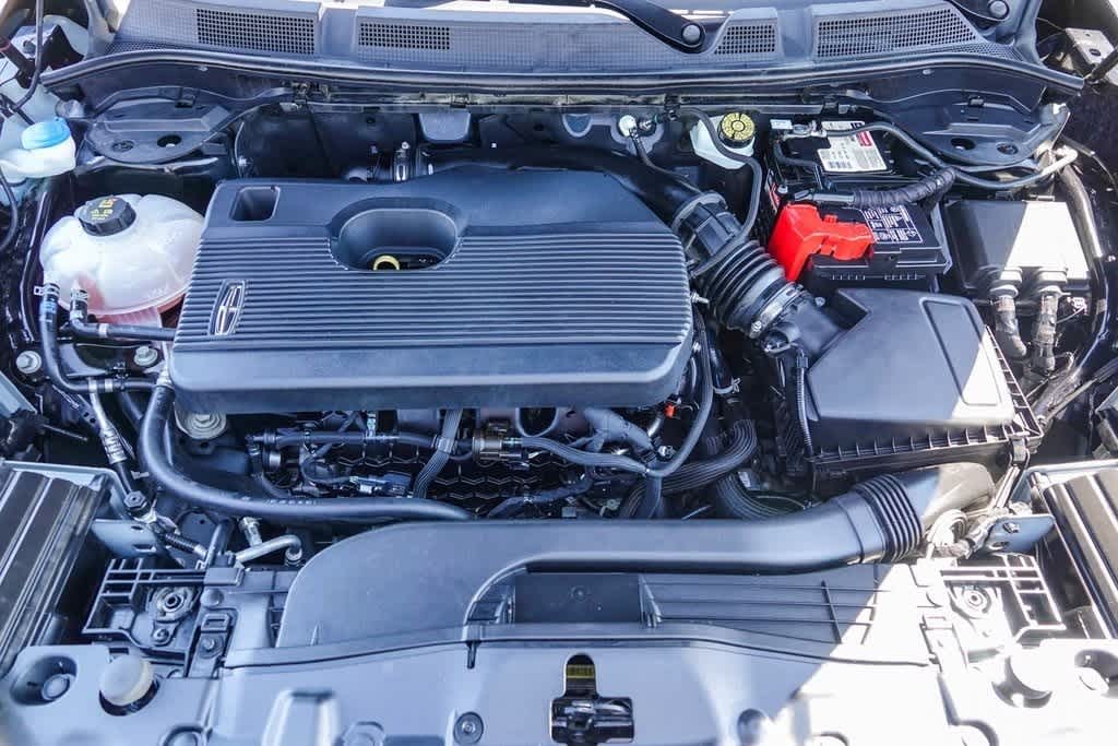 Thumbnail: 2020 Lincoln Corsair - 24