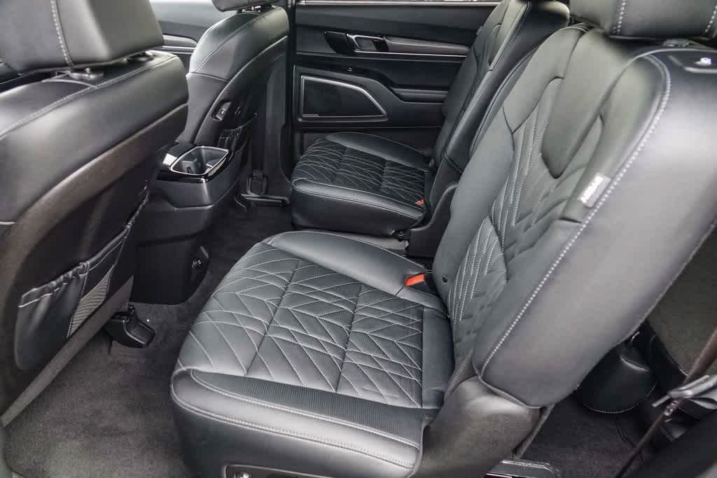 Thumbnail: 2025 Kia Telluride - 17